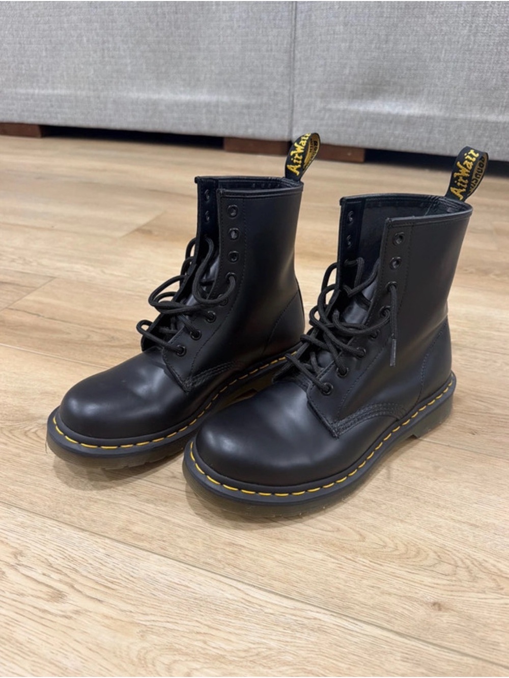 Doc Martens 1460 Women's Smooth Leather Lace Up